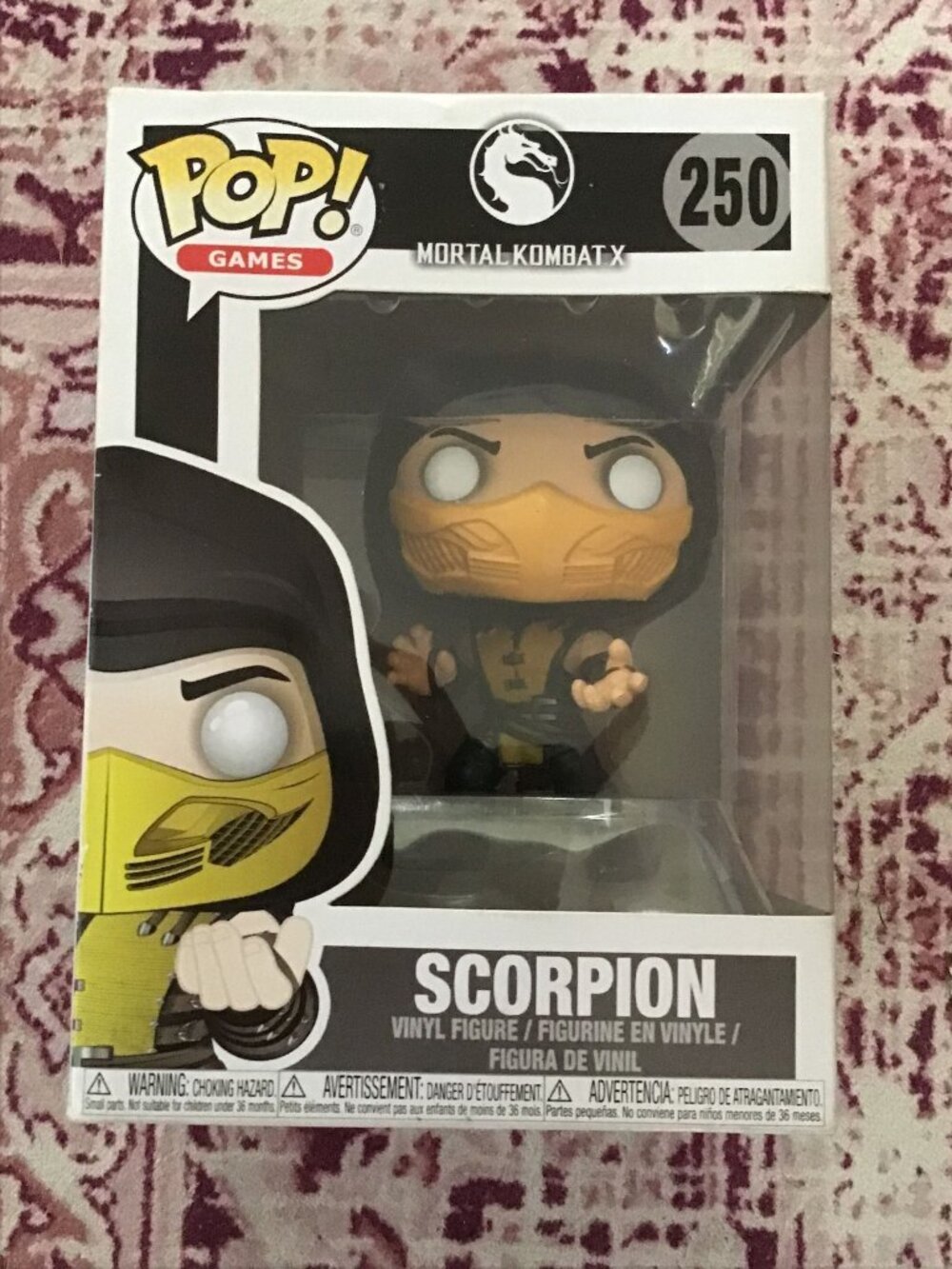 Funko Pop! Vinyl Mortal Kombat Scorpion #250 Games w/ Protector NIB Collectible